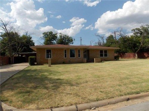 4204 Emerson St, Wichita Falls, TX 76309