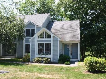 5 Whitehall Pond, Mystic, CT 06355