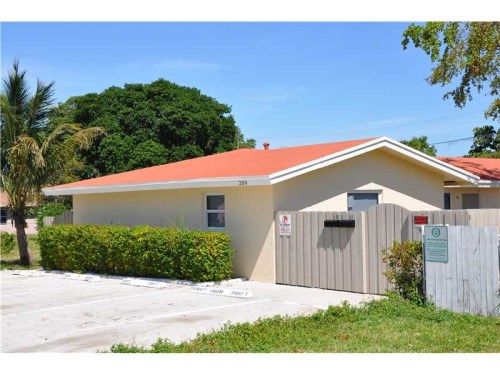 209 NW 12 ST # 1, Pompano Beach, FL 33060