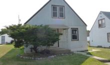 3622 S 17th St Milwaukee, WI 53221