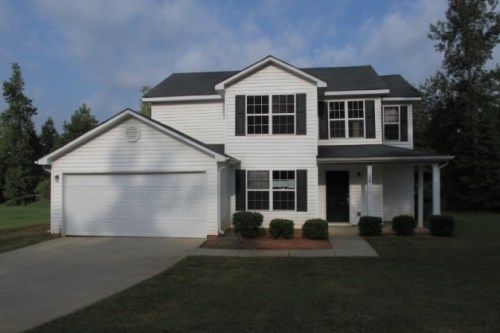 210 Bramble Bush Trl, Covington, GA 30014