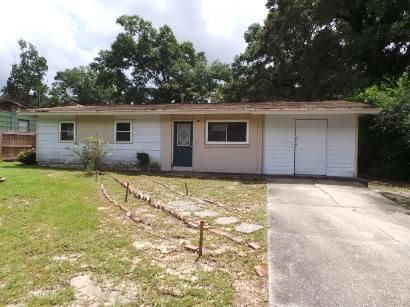 7703 W Gadsden St, Pensacola, FL 32506