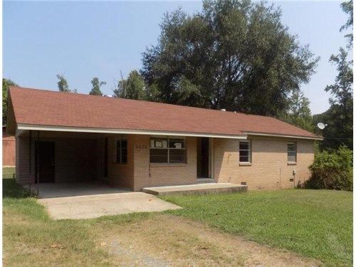 5606 Rogers Rd, Pine Bluff, AR 71603