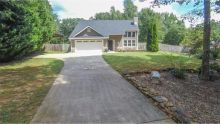 25 Oaklake Court Covington, GA 30016