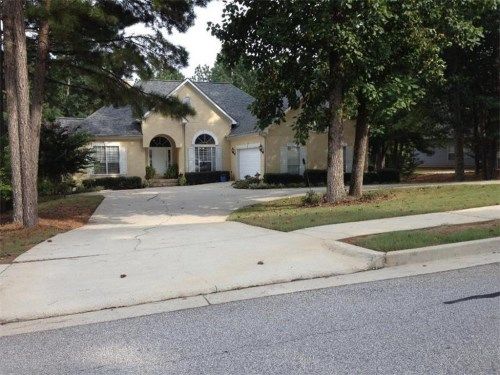 757 Deerwood Drive, Stockbridge, GA 30281