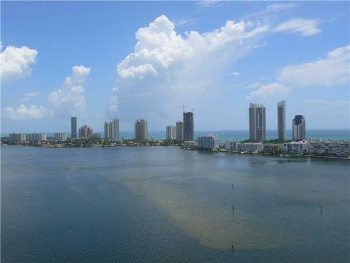 2600 ISLAND BL # 2206, North Miami Beach, FL 33160