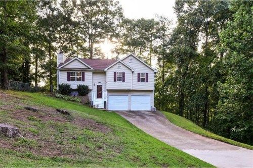 63 Hemlock Court, Dallas, GA 30157