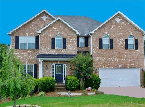 5744 Pleasant Woods Drive, Flowery Branch, GA 30542