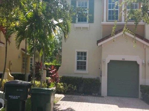 600 NE 21 AV # 600, Homestead, FL 33033