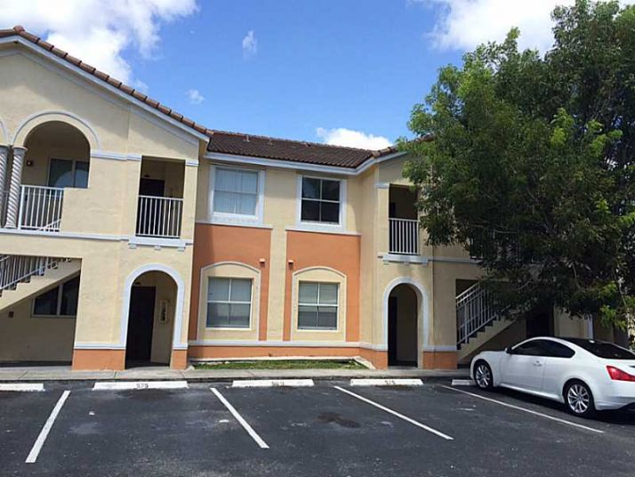 2460 SE 16 TE # 203, Homestead, FL 33035