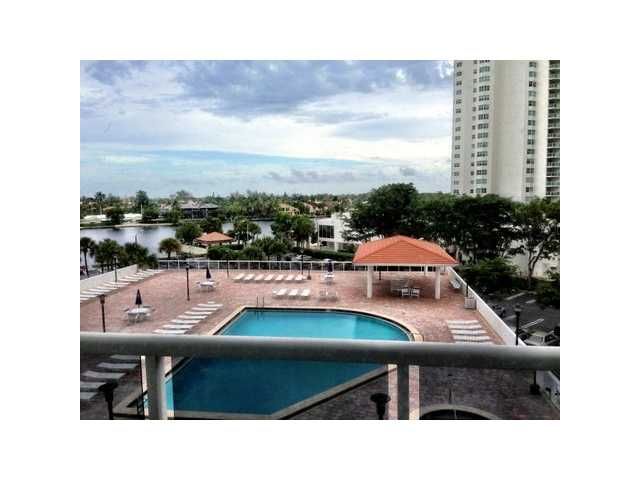 20505 E COUNTRY CLUB DR # 536, Miami, FL 33180