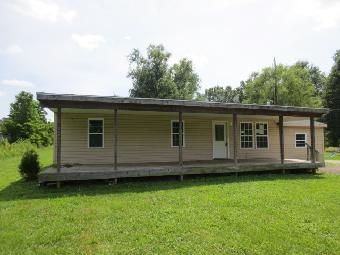 2249 Cedarville Rd, Goshen, OH 45122