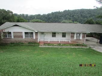 103 Lakeview Ln, Clinton, TN 37716