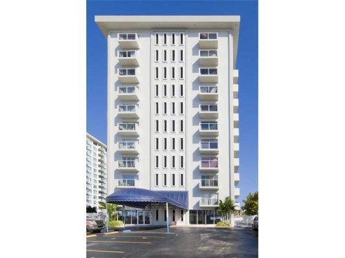 5313 COLLINS AV # 203, Miami Beach, FL 33140