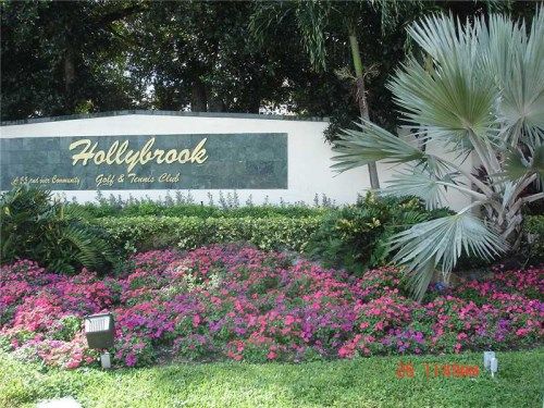 9511 N HOLLYBROOK LAKE DR # 306, Hollywood, FL 33025