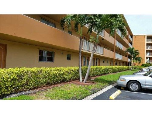 5100 WASHINGTON ST # 411, Hollywood, FL 33021