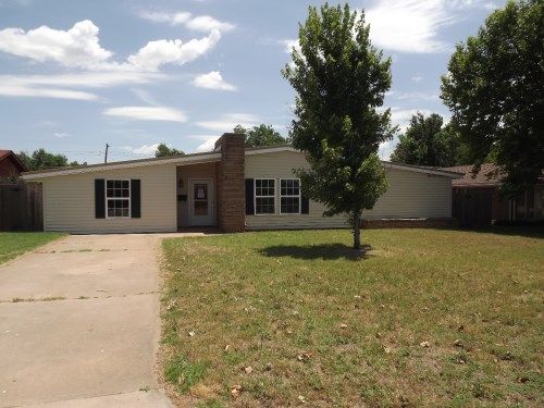 610 N. Hill St., Hobart, OK 73651