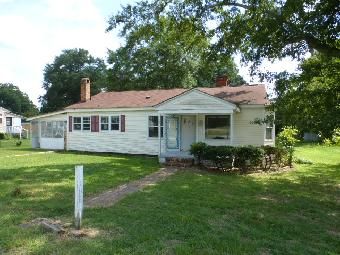 1408 Kate St, Newberry, SC 29108