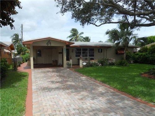 8561 NW 15 CT, Hollywood, FL 33024