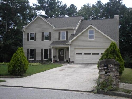 1692 Paces Vale Court, Lawrenceville, GA 30043