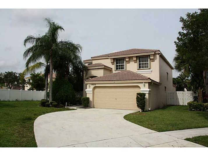 15632 NW 24 ST, Hollywood, FL 33028