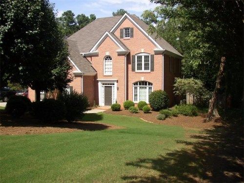 3905 Waterford Drive, Suwanee, GA 30024