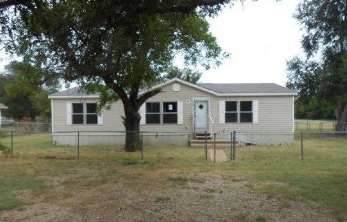 1344 Salesville Rd, Mineral Wells, TX 76067