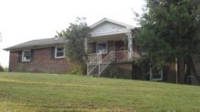 5555 Coley Town Rd Westmoreland, TN 37186