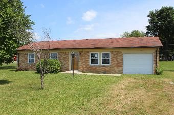 143 S 1300 East, Burnettsville, IN 47926