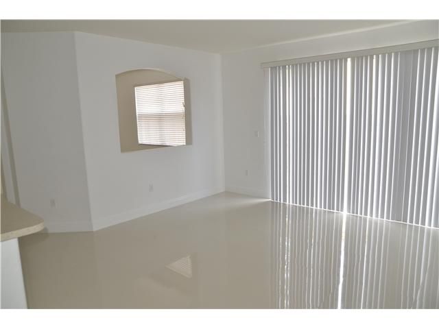 8441 NW 114 CT, Miami, FL 33178