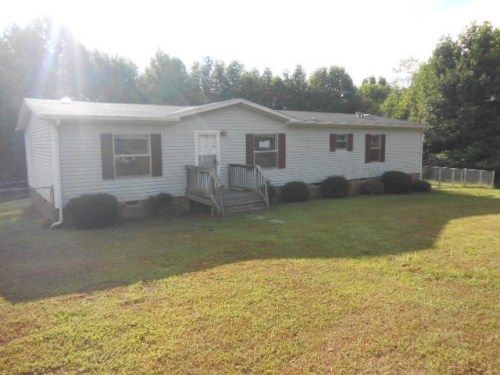 100 Jarrett Dr, Fieldale, VA 24089