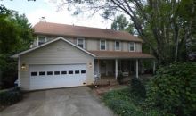 2191 Deer Oaks Trail Lawrenceville, GA 30044