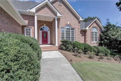 220 Helens Manor Drive, Lawrenceville, GA 30045