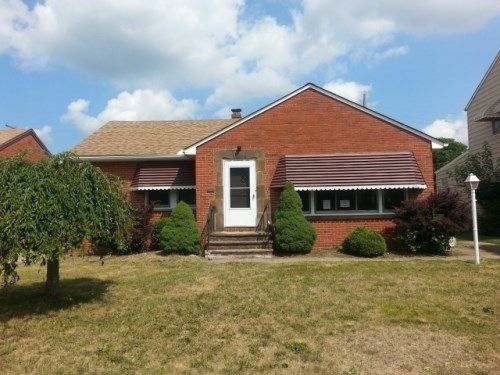 3833 Warrendale Road, Cleveland, OH 44118