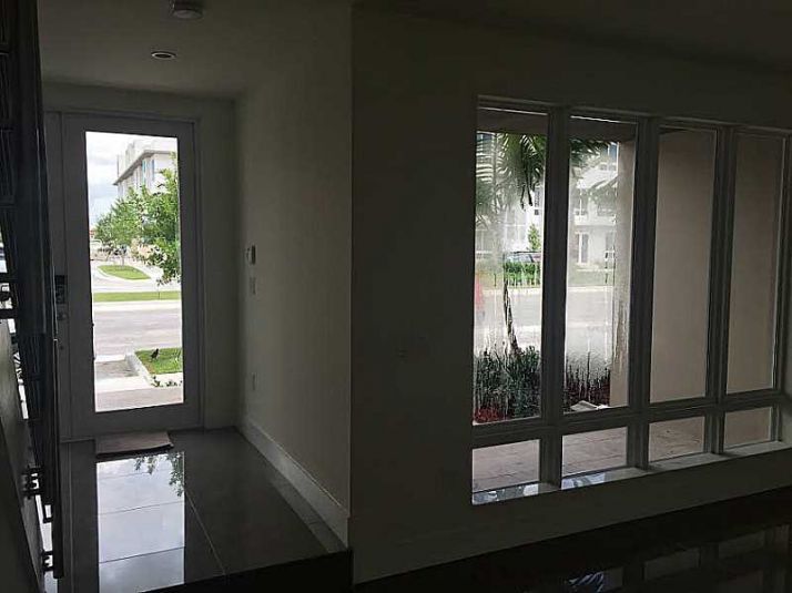 10468 NW 66 # 10468, Miami, FL 33178