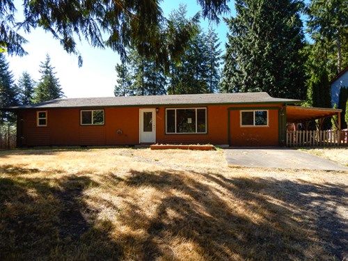 7547 Kittiwake Dr SE, Olympia, WA 98513