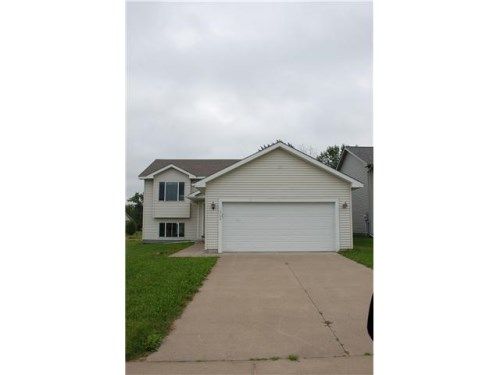 1792 Windflower St, River Falls, WI 54022