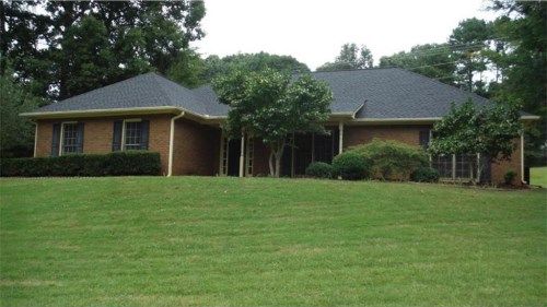 1638 Stony Creek Way, Lilburn, GA 30047