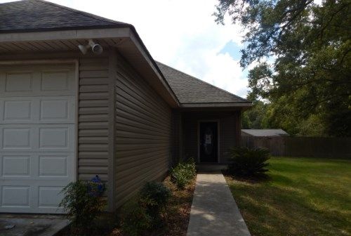 1107 Brown Ln, Lake Charles, LA 70605