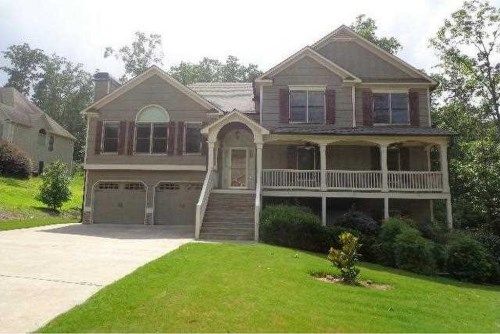 133 Amberleigh Drive Se, White, GA 30184