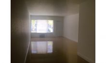 1050 98TH ST # 4W Miami Beach, FL 33154