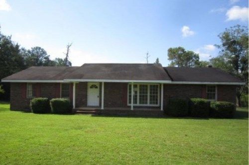 548 Bluebird Rd, Moultrie, GA 31788