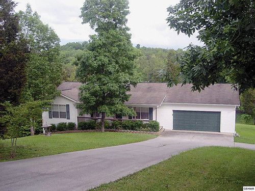 2012 KERR, Sevierville, TN 37876