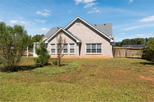 1490 Elena Drive, Mcdonough, GA 30253