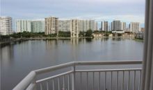 18081 BISCAYNE BL # 704-4 North Miami Beach, FL 33160