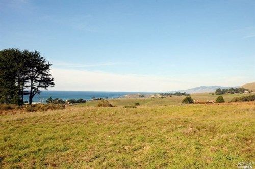 269 Calle Del Sol Way, Bodega Bay, CA 94923