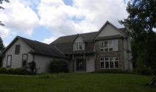 223 Lake Ridge Dr Dousman, WI 53118