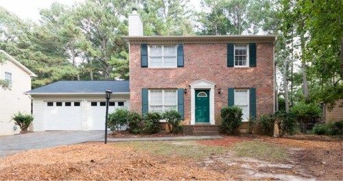 3911 Rocmar Drive, Snellville, GA 30039