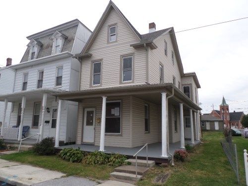 2721 Booser Ave, Harrisburg, PA 17103