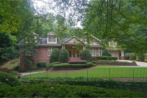 175 Landsdowne Drive, Atlanta, GA 30328